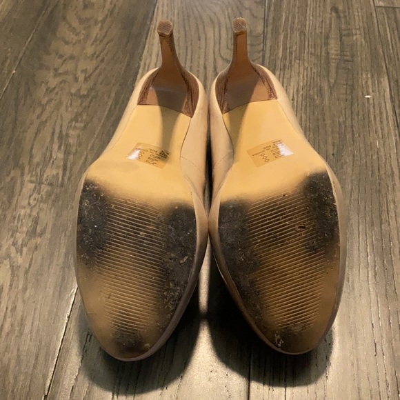 Beige Pumps - Picture 3 of 5